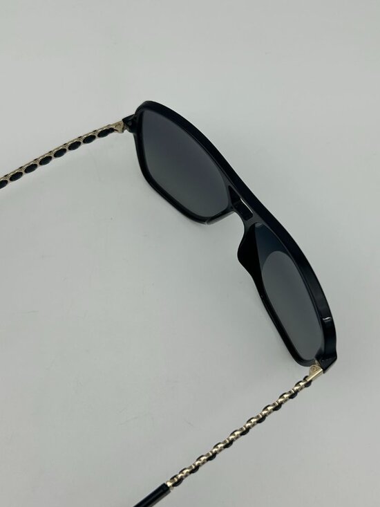 Chanel CC Logo Polarized Sunglasses Black Gray Gradient Eyewear main image 11